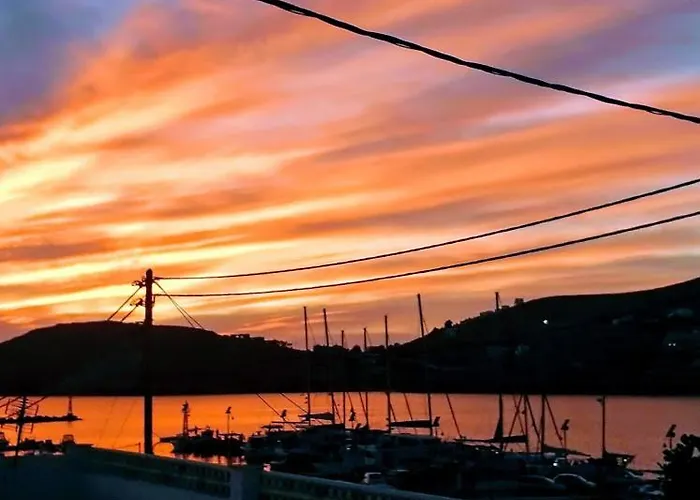 アパート Yacht Front - No 1 イオス島 チョーラ