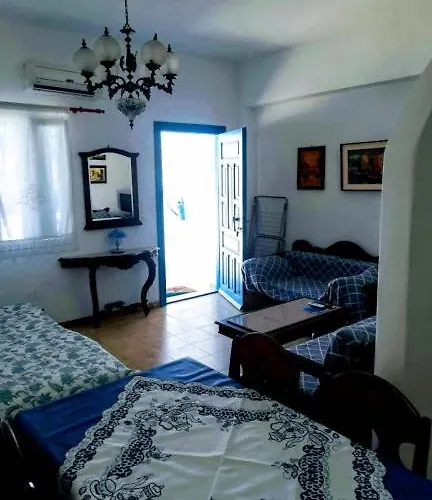 Apartment Yacht Front - No 1 *